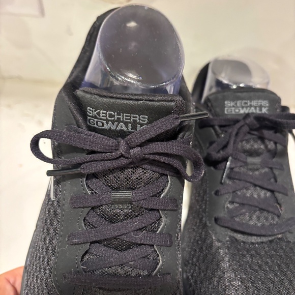 Skechers Womens Performance Go Walk 4 Shoes Training Running Size 9.5 Black - Picture 8 of 10